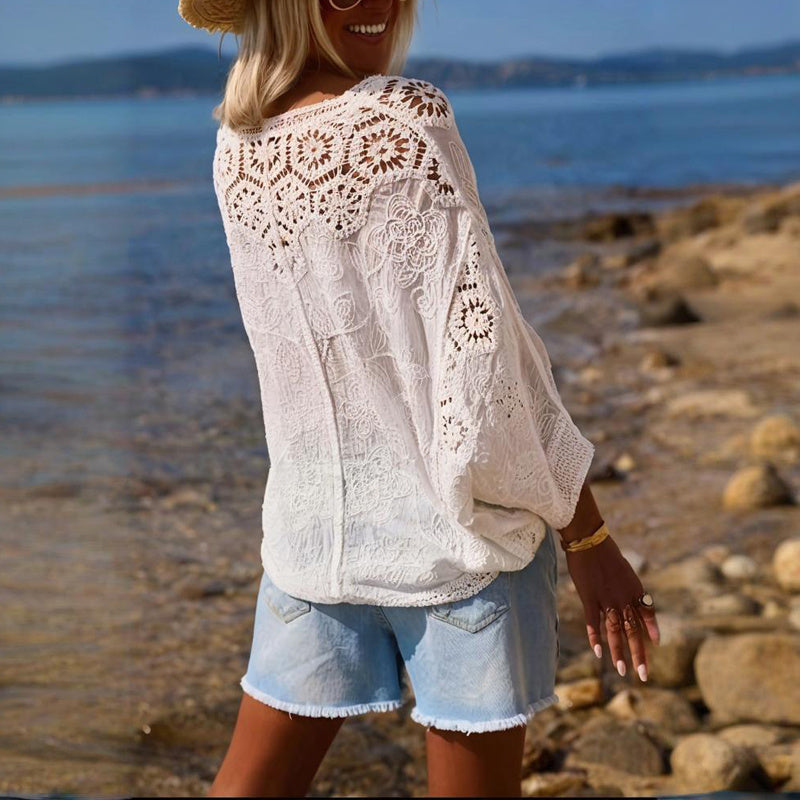 Cardigan en dentelle semi-transparent à col V