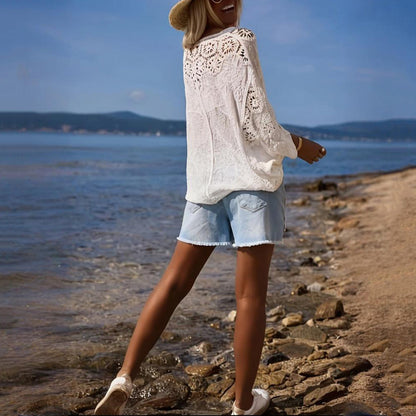 Cardigan en dentelle semi-transparent à col V